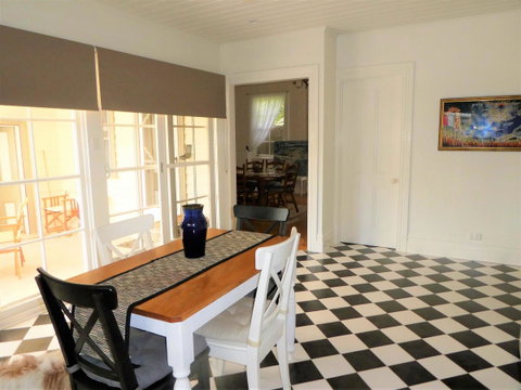 Fairbank House - Whitsundays Accommodation 11