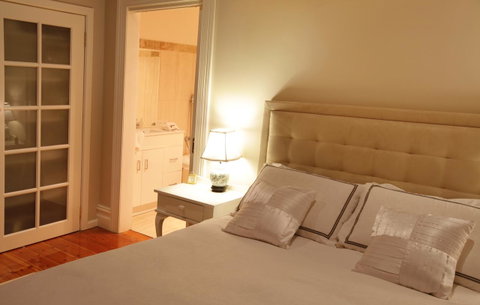 Fairbank House - Whitsundays Accommodation 3