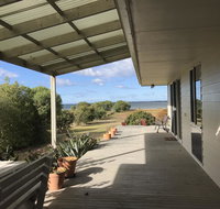 Eagle Bay Views - Whitsundays Accommodation