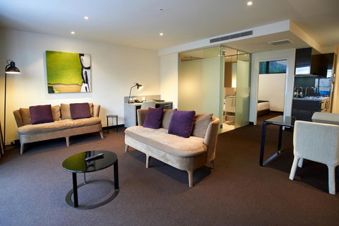 Corporate Living Accommodation Hawthorn - Whitsundays Accommodation 17