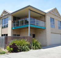 Ocean View Beach house - Whitsundays Accommodation