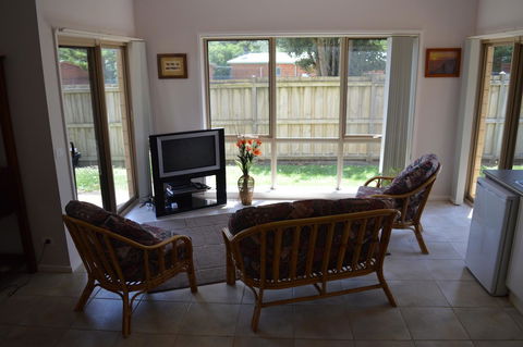 Ocean View Beach House - Whitsundays Accommodation 15