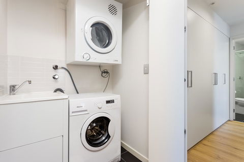 Accent Accommodation@Docklands - Whitsundays Accommodation 8