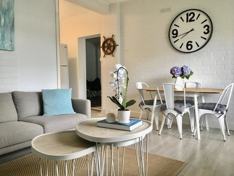 The Wheelhouse - 2BR Waterfront Apt In Town - Whitsundays Accommodation 0