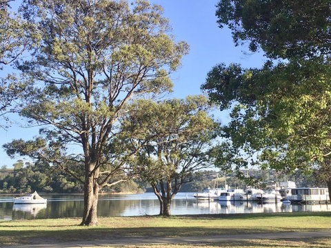 The Wheelhouse - 2BR Waterfront Apt In Town - Whitsundays Accommodation 6