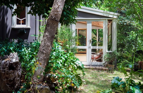 Ashwood Cottages - Whitsundays Accommodation 10