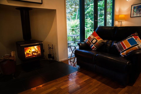 Ashwood Cottages - Whitsundays Accommodation 26