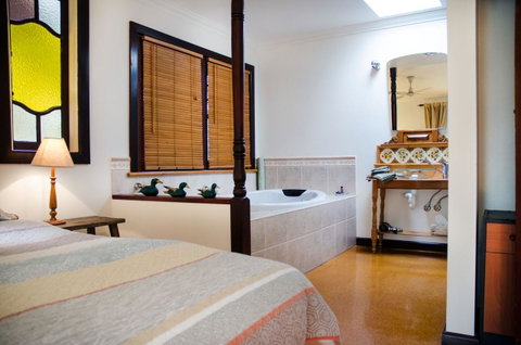 Ashwood Cottages - Whitsundays Accommodation 13