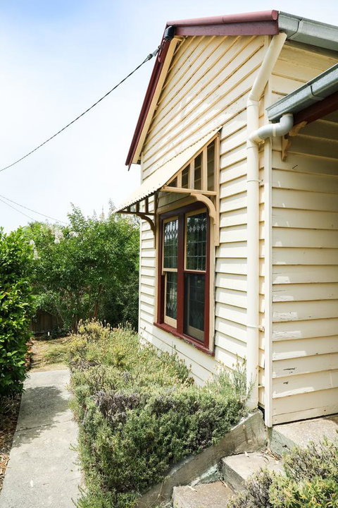 Miss Pym's Cottage - Whitsundays Accommodation 1