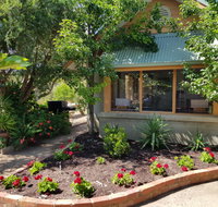 The Fingal Farm - Whitsundays Accommodation