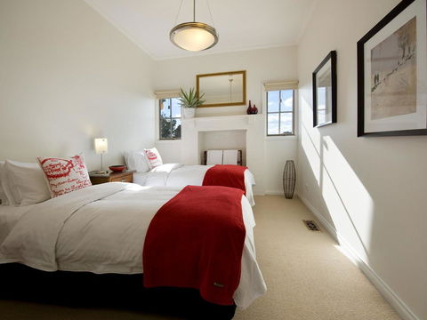 Churchills - Whitsundays Accommodation 12