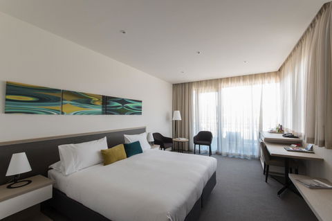 Quarters At Flinders Hotel - Whitsundays Accommodation 2