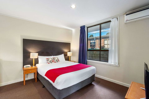 Knox International Hotel And Apartments - Whitsundays Accommodation 5