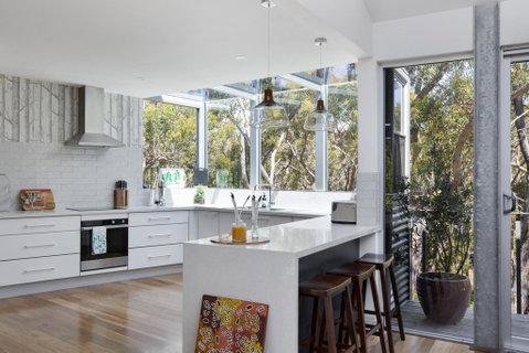 The Bird House - Whitsundays Accommodation 1