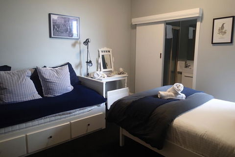 The Bischoff Hotel - Whitsundays Accommodation 1