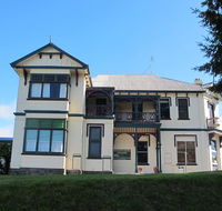 The Bischoff Hotel - Whitsundays Accommodation