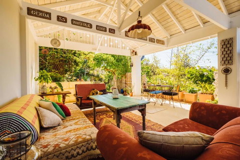 The Blue Beach House - Whitsundays Accommodation 0