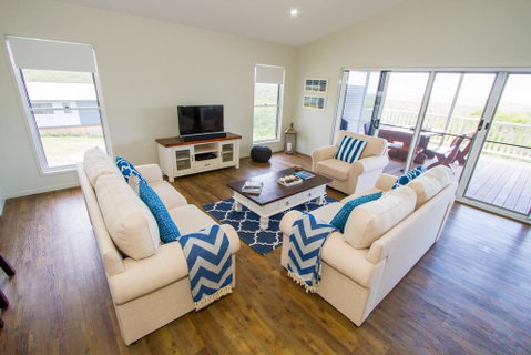 The Boat House - Whitsundays Accommodation 0