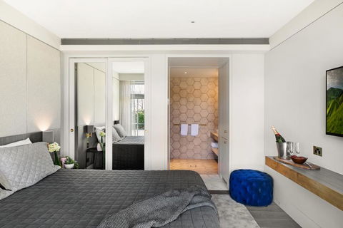 The Bowral Hotel - Whitsundays Accommodation 0