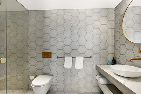 The Bowral Hotel - Whitsundays Accommodation 2