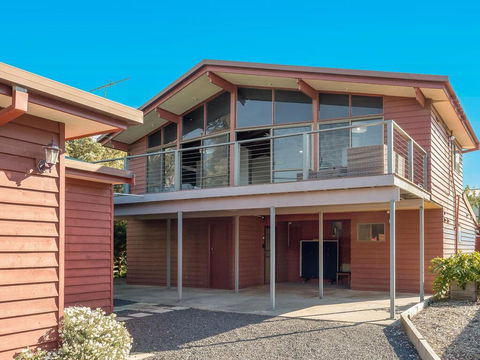The Cape Escape - Whitsundays Accommodation 1