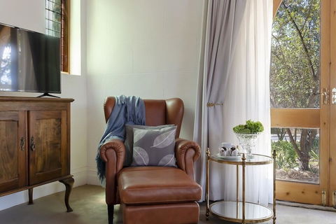 The Chapel - Whitsundays Accommodation 2