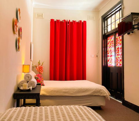 The Coorow Hotel - Whitsundays Accommodation 1