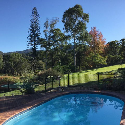 The Croft Bed And Breakfast - Whitsundays Accommodation 3