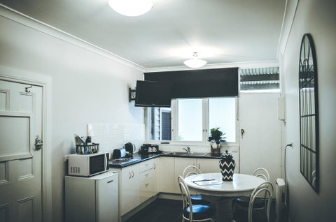 The Deck Quarters - Whitsundays Accommodation 1