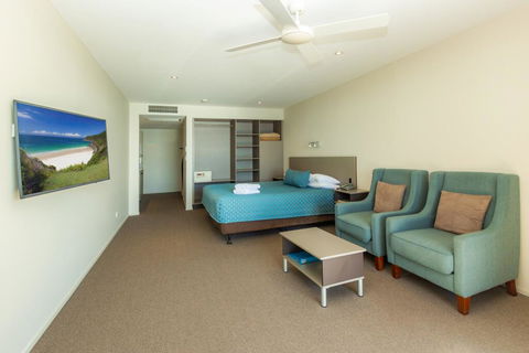 The Dorsal Boutique Hotel - Whitsundays Accommodation 3