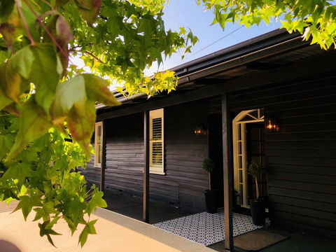 The Dudley Boutique Hotel - Whitsundays Accommodation 1
