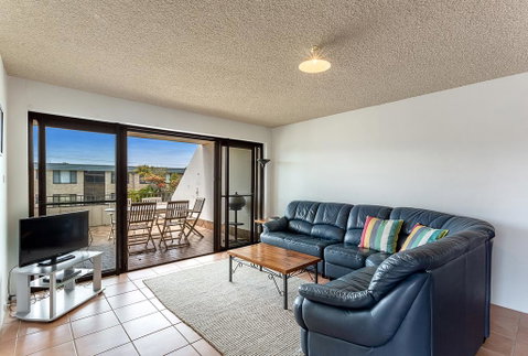 The Dunes, Unit 1/38 Marine Drive - Whitsundays Accommodation 0