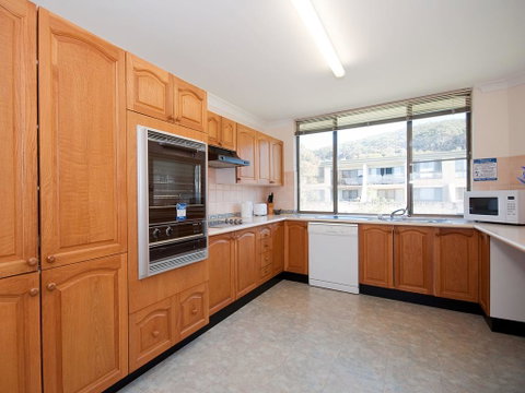 The Dunes, Unit 17/38 Marine Drive - Whitsundays Accommodation 1