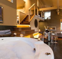 The Edge Villa - Whitsundays Accommodation
