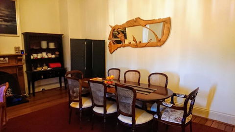 The Empire Hotel - Whitsundays Accommodation 0