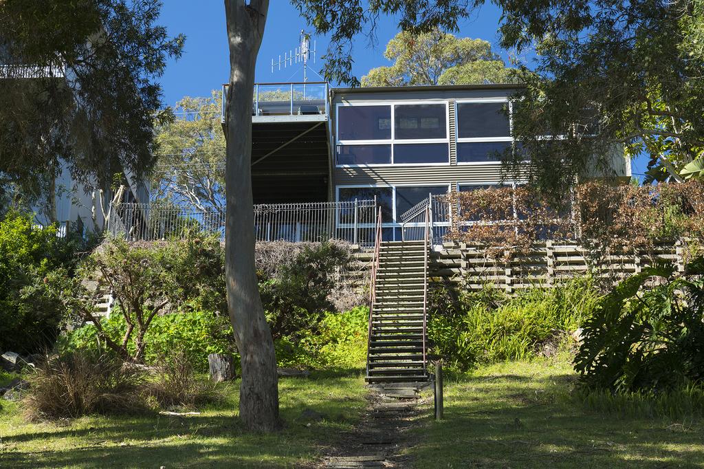 Booti Booti NSW Whitsundays Accommodation