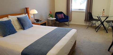 The Grand Motel - Whitsundays Accommodation 2