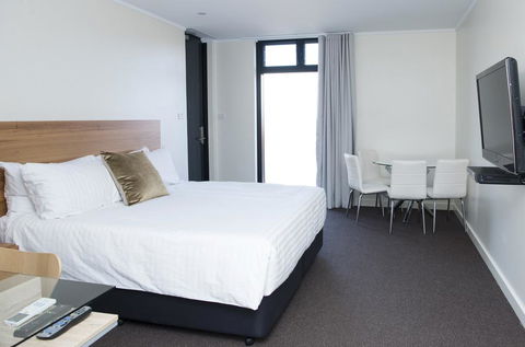 The Griff Motel - Whitsundays Accommodation 1