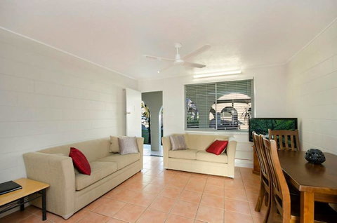 The Gulls Apartments - Whitsundays Accommodation 3