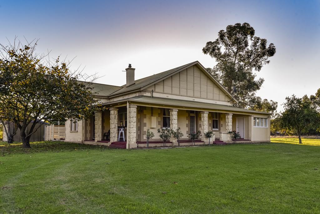 Naracoorte SA Whitsundays Accommodation