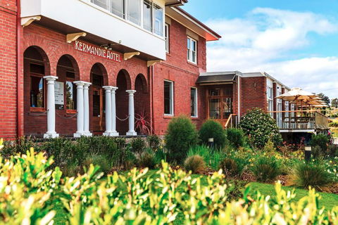 The Kermandie Hotel - Whitsundays Accommodation 0