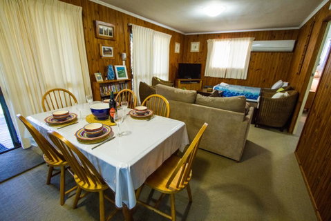 The Little House - Whitsundays Accommodation 2