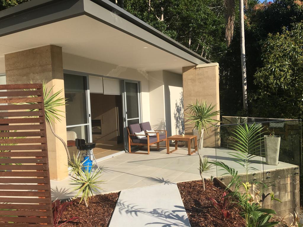 Currumbin Valley QLD Whitsundays Accommodation
