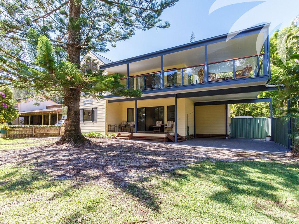 Booti Booti NSW Whitsundays Accommodation