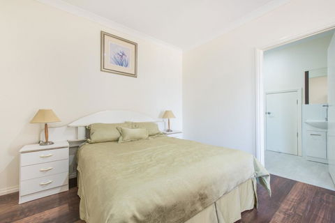 The Oasis - 6 Turnberry Drive, Links Lady Bay - Whitsundays Accommodation 2