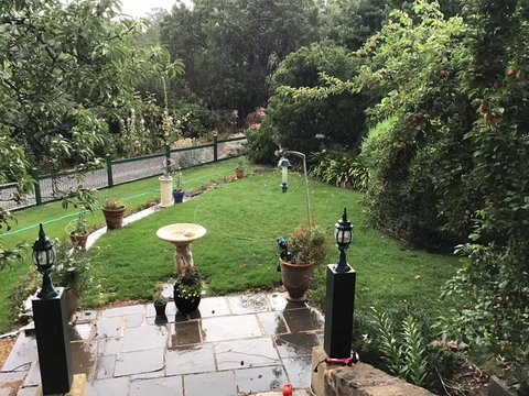 The Olde Devonshire House - Whitsundays Accommodation 1