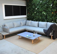 The Ole Gumtree - Kookaburras Nest - Whitsundays Accommodation