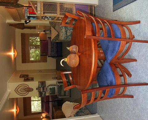 The Pond Cottage - Whitsundays Accommodation 3