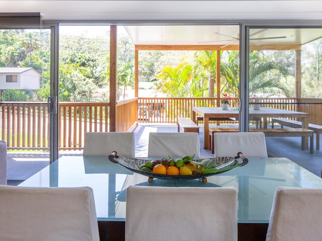 Booti Booti NSW Whitsundays Accommodation