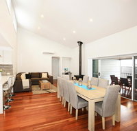 The Sands - Pet Friendly - 3 Min Walk to Beach - Whitsundays Accommodation
